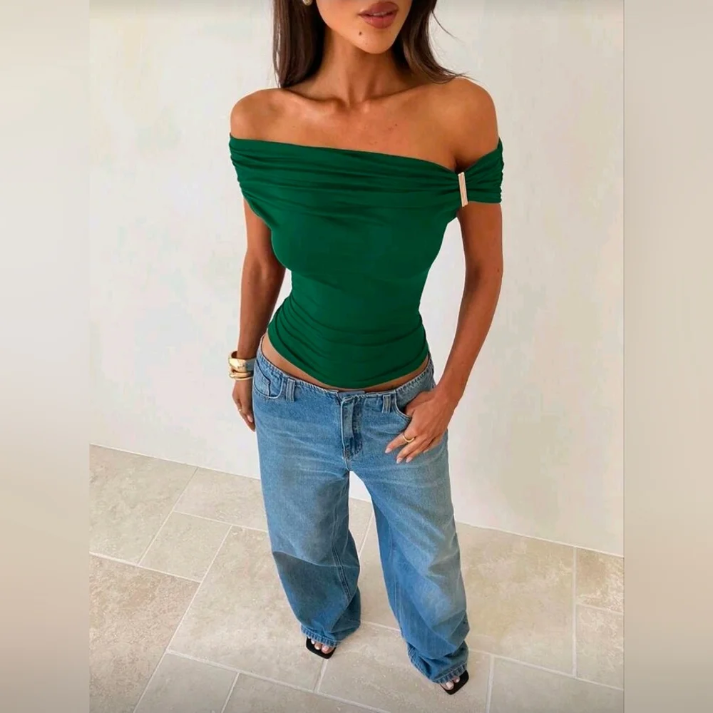 Aloruh Solid Color Pleated Fitted Off Shoulder Elegant Top - Picture 8 of 8